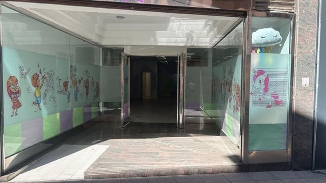 Commercial for sale in Palencia city - € 158,000 (Ref: 7859637)