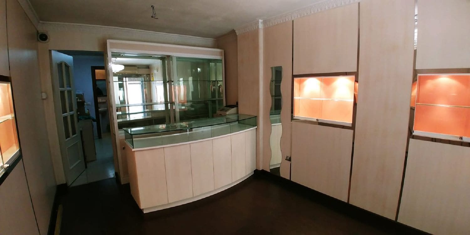 Erhverv til leje i Palencia by - € 450 (Ref: 8550544)