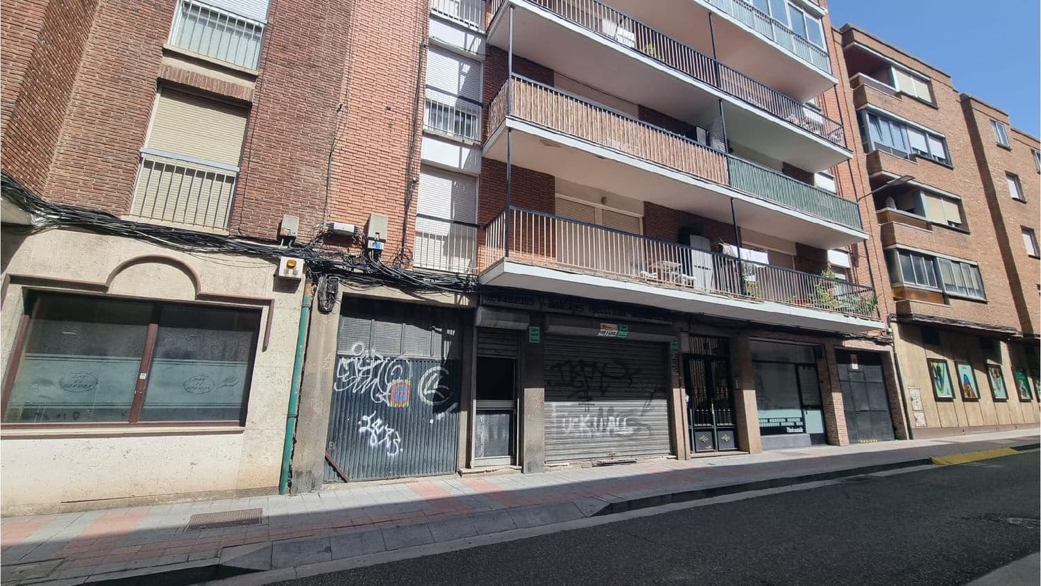 Erhverv til salg i Palencia by - € 75.000 (Ref: 8693884)