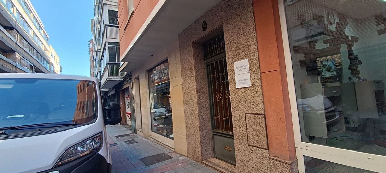 Erhverv til leje i Palencia by - € 500 (Ref: 9115716)