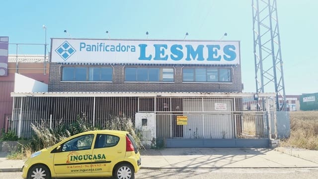 Gewerbe zu vermieten in Palencia Stadt - 1.800 € (Ref: 9115717)