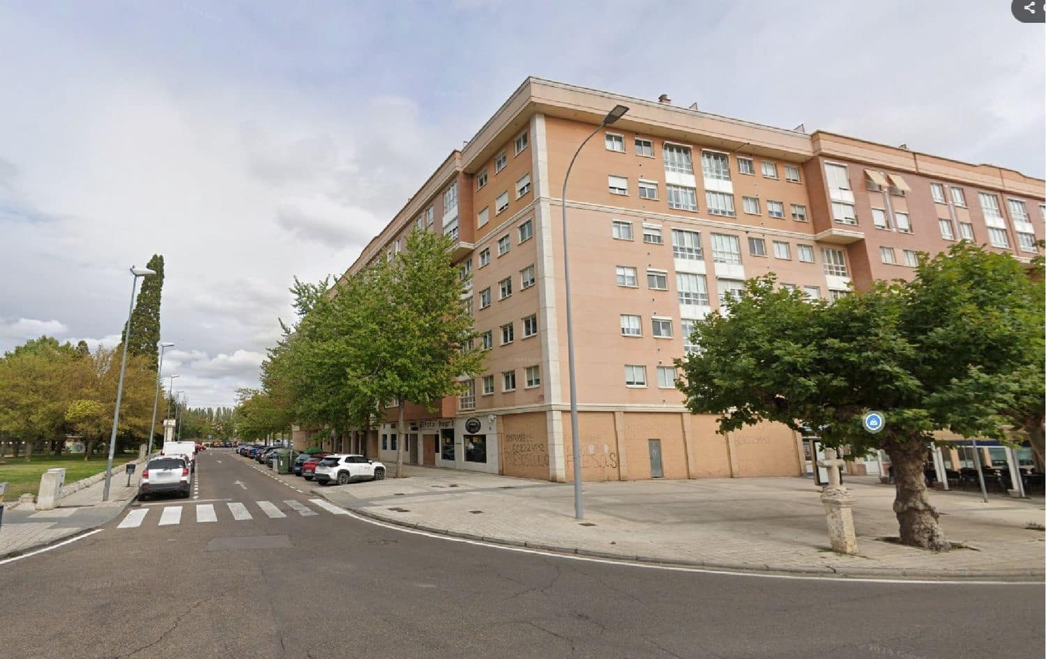 Commercial for rent in Palencia city - € 1,500 (Ref: 9115718)