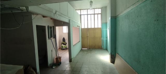 Erhverv til leje i Palencia by - € 700 (Ref: 9115738)