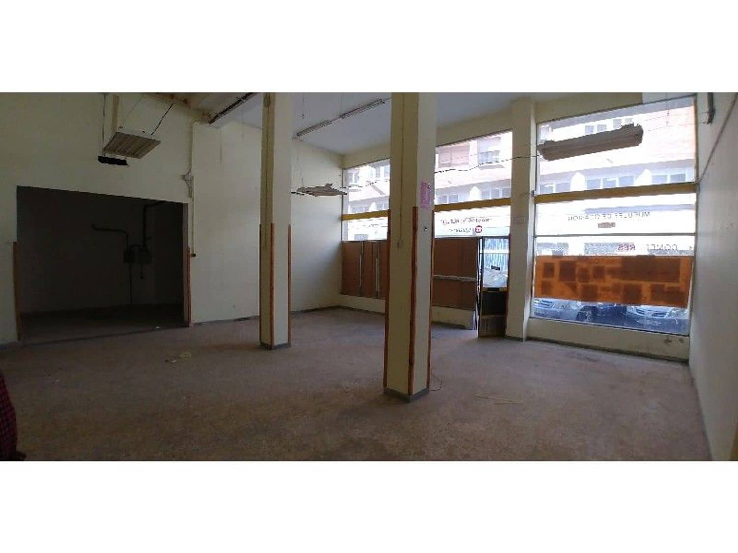 Commercial for sale in Palencia city - € 185,500 (Ref: 9115739)
