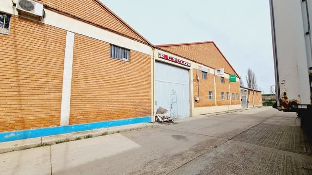 Local Comercial en Villalobón en venta - 162.000 € (Ref: 9115741)