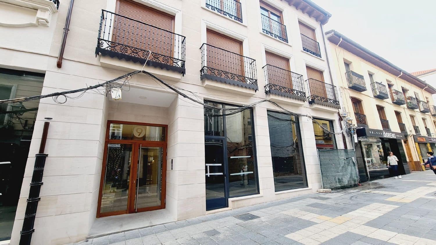 Kaupallinen vuokrattavana paikassa Palencia kaupunki - 1 250 € (Ref: 9115742)