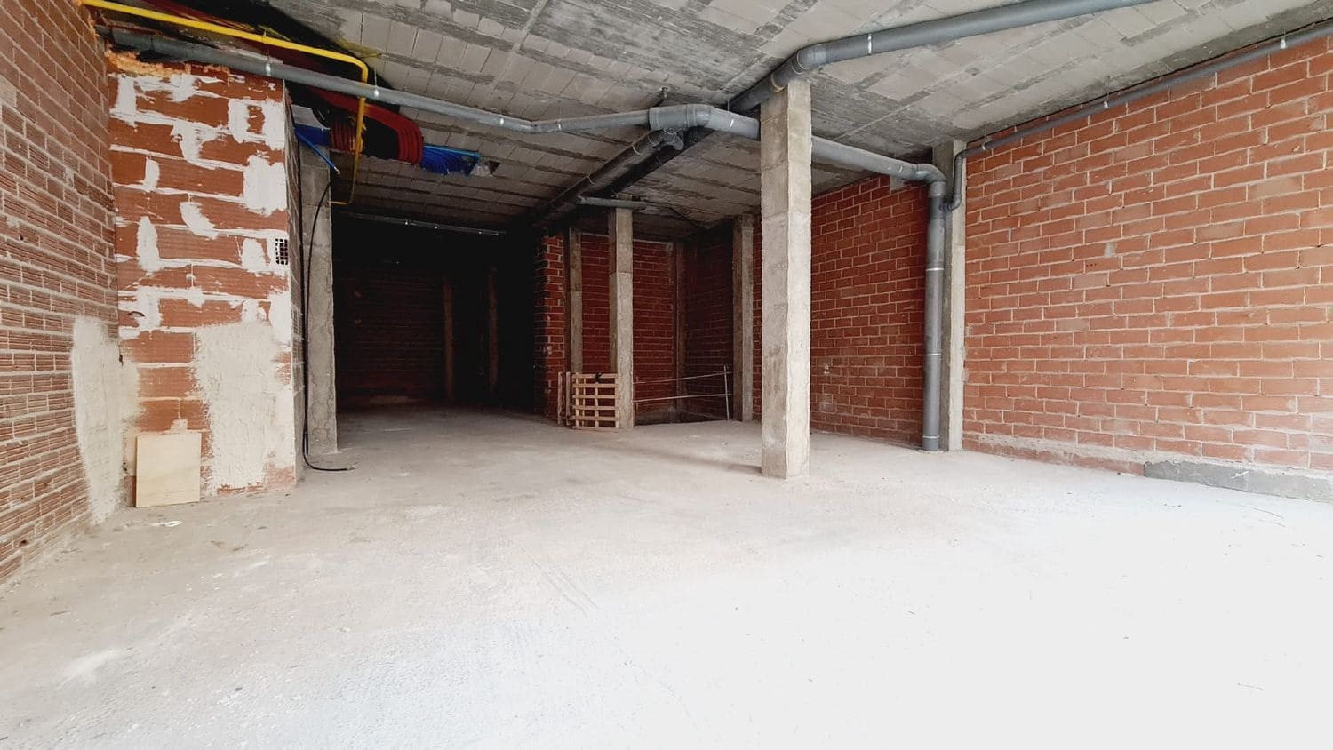 Kaupallinen vuokrattavana paikassa Palencia kaupunki - 1 250 € (Ref: 9115742)