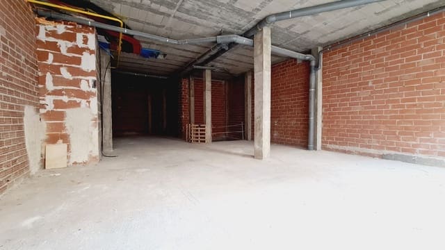 Erhverv til leje i Palencia by - € 1.250 (Ref: 9115742)