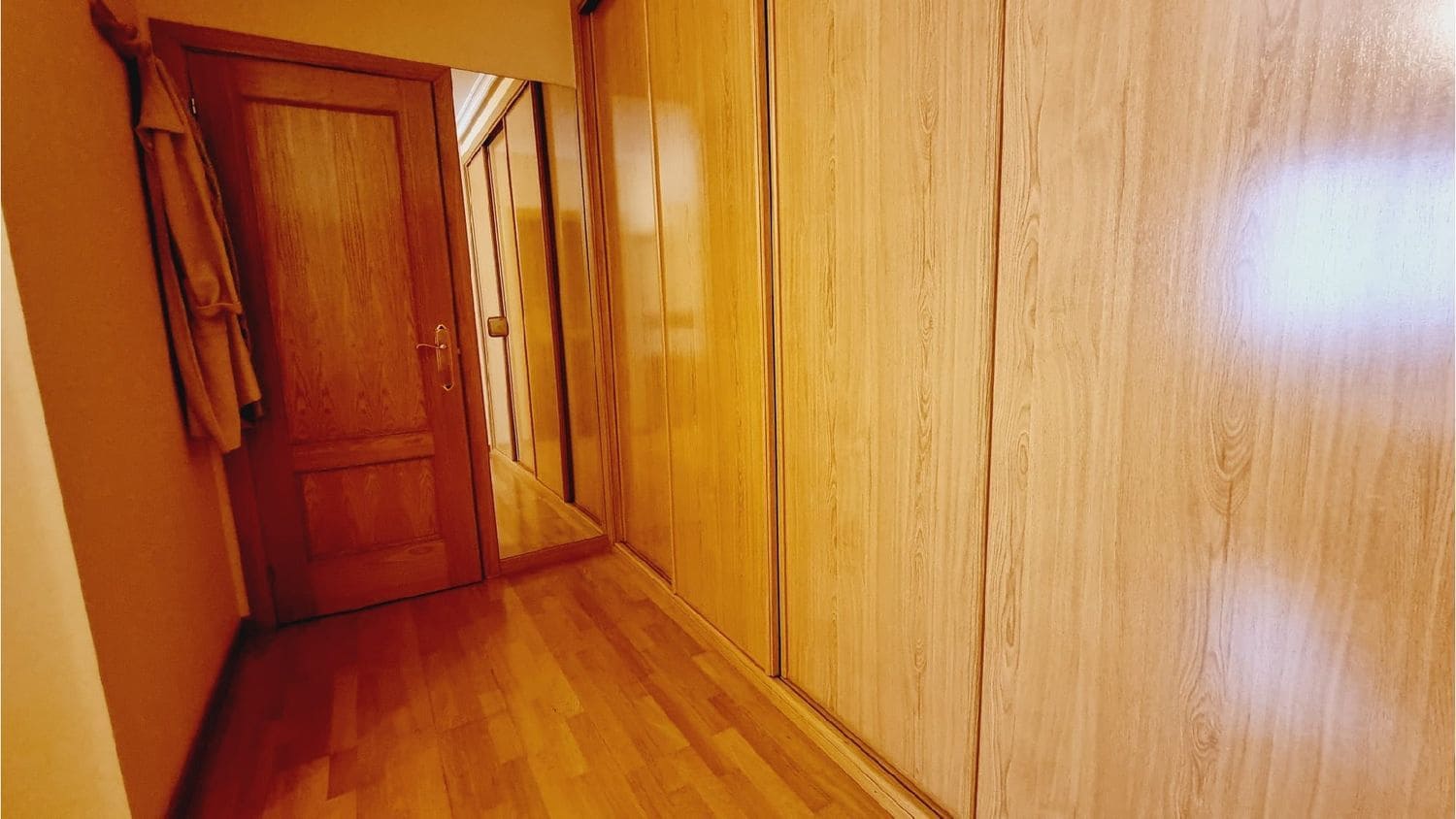 3 bedroom Apartment for sale in Palencia city with garage - € 250,000 (Ref: 9115753)