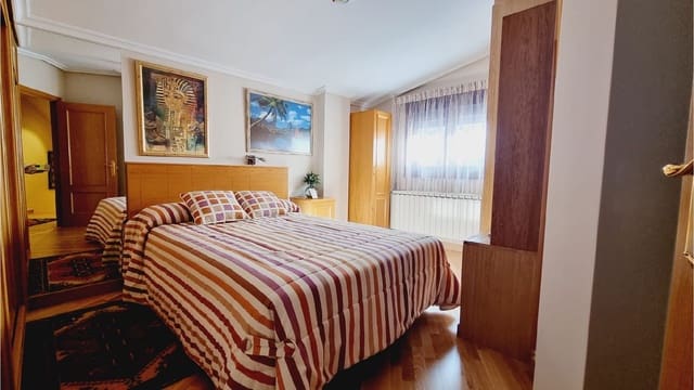 3 soverom Leilighet til salgs i Palencia by med garasje - € 250 000 (Ref: 9115753)