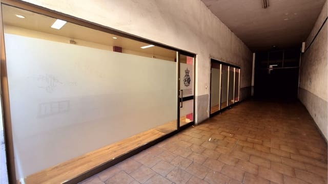 Erhverv til leje i Palencia by - € 500 (Ref: 9115757)