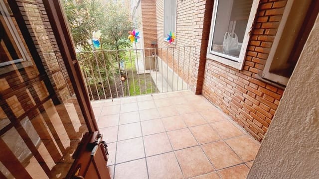 3 soveværelse Lejlighed til salg i Palencia by - € 98.000 (Ref: 9115758)