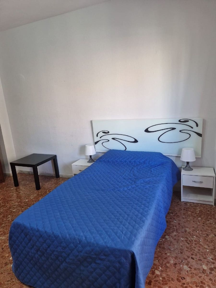 5 soveværelse Lejlighed til salg i Palencia by - € 299.000 (Ref: 9115759)