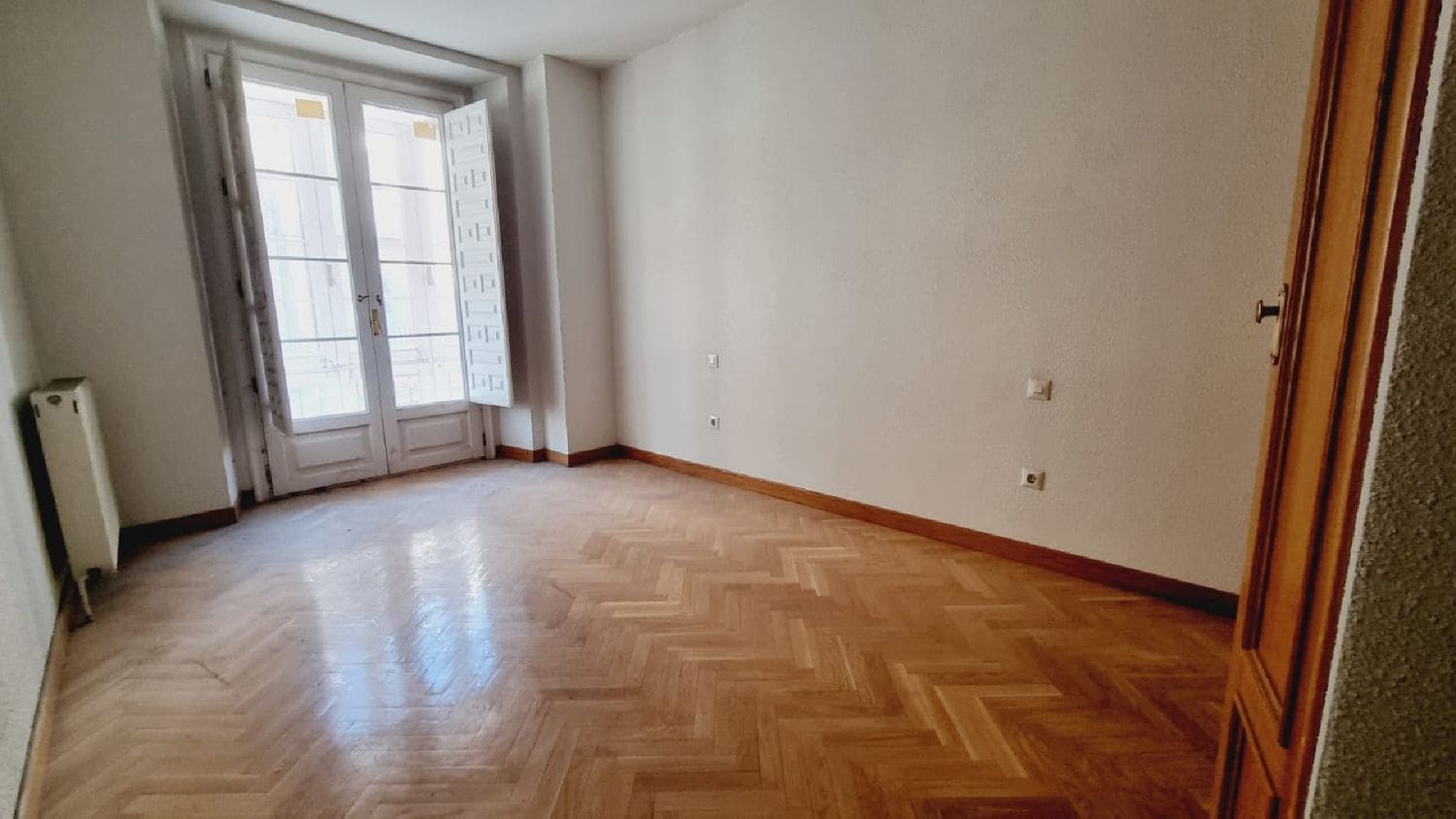 3 soveværelse Lejlighed til salg i Palencia by - € 290.000 (Ref: 9115763)