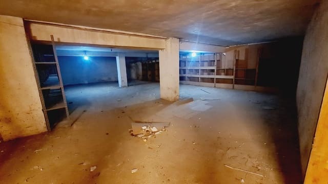 Virksomhed til leje i Palencia by - € 700 (Ref: 9115766)