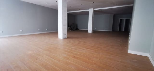 Erhverv til leje i Palencia by - € 500 (Ref: 9115766)