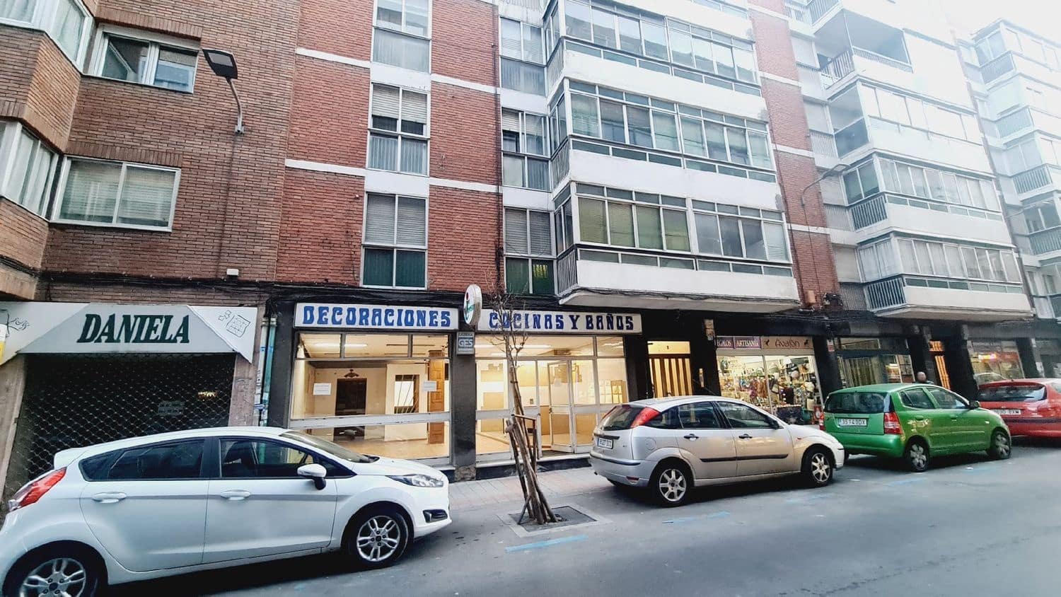 Commercial for rent in Palencia city - € 500 (Ref: 9115766)