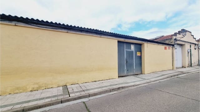 Erhverv til salg i Palencia by - € 179.000 (Ref: 9115770)