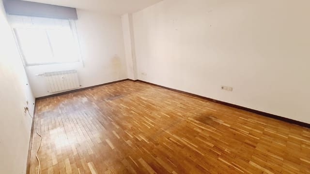 4 soverom Leilighet til salgs i Palencia by - € 180 000 (Ref: 9115773)