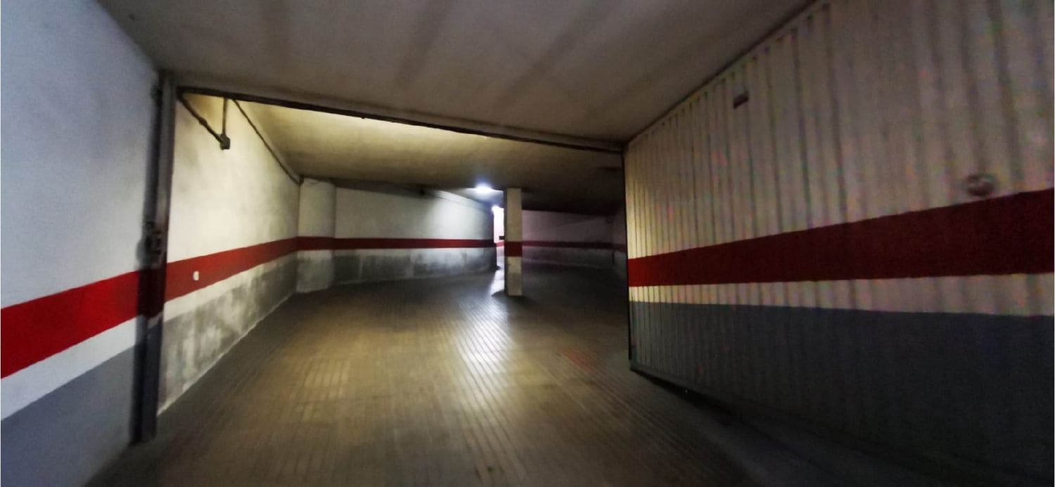 Garaż na sprzedaż w Miasto Palencia - 25 000 € (Ref: 9115776)