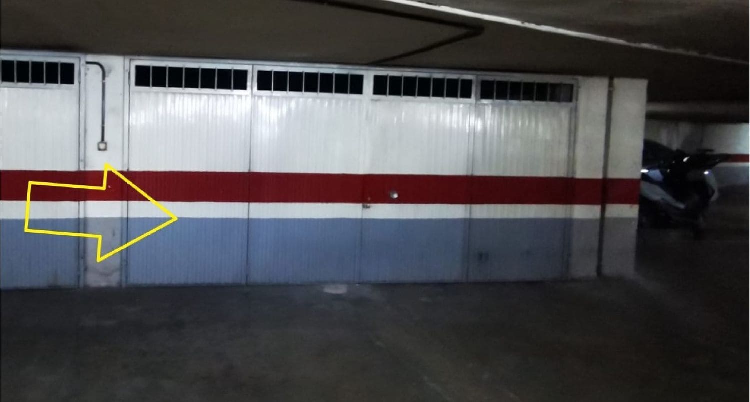 Garaż na sprzedaż w Miasto Palencia - 25 000 € (Ref: 9115776)
