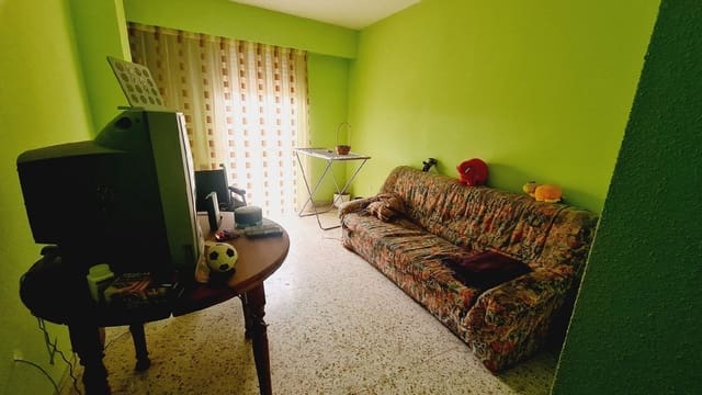 4 soveværelse Lejlighed til salg i Venta de Baños - € 89.900 (Ref: 9115777)