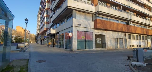 Kaupallinen vuokrattavana paikassa Palencia kaupunki - 700 € (Ref: 9115779)