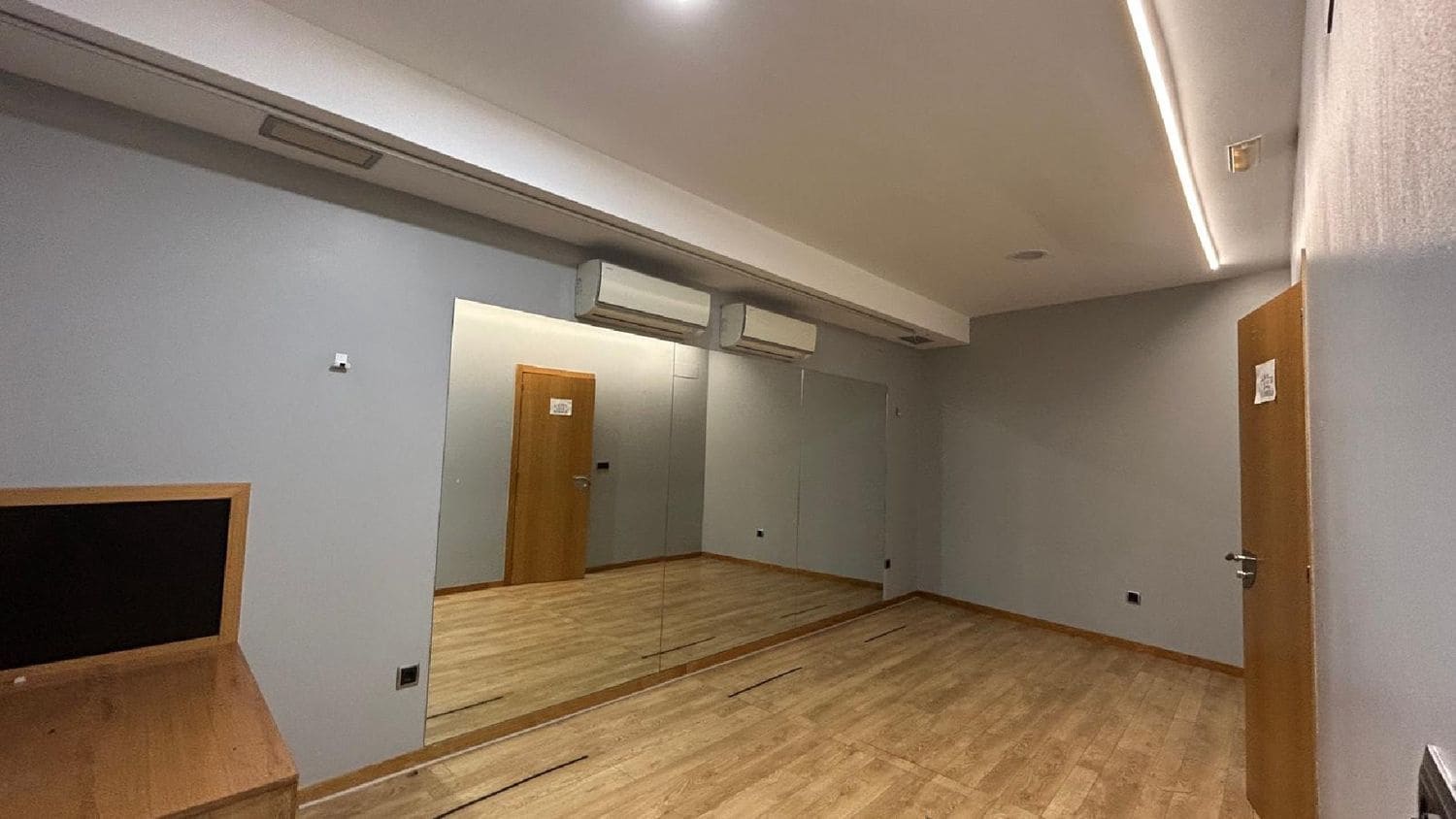 Comercial para venda em Palencia / Palenca cidade - 300 000 € (Ref: 9115791)