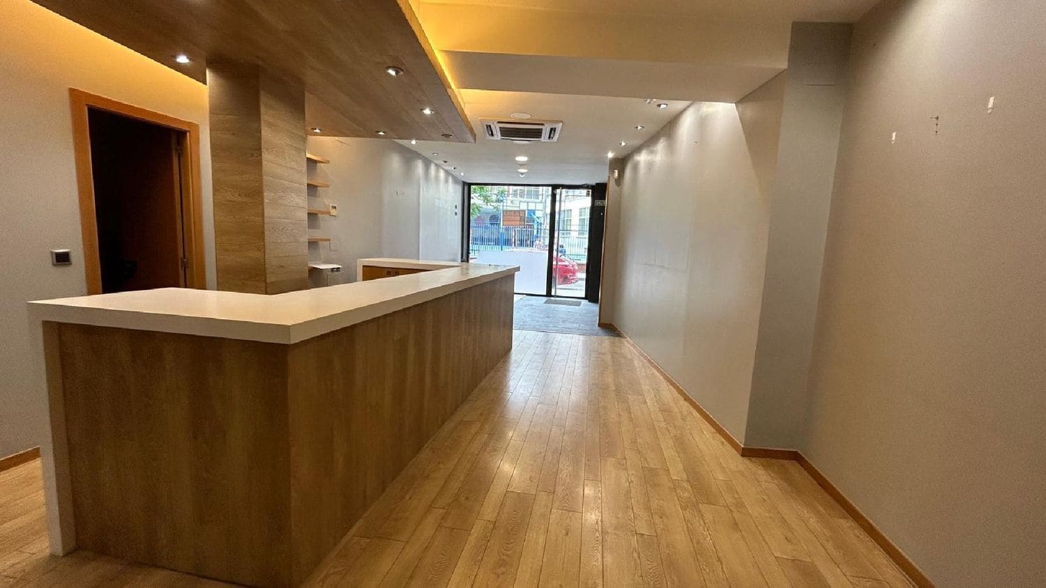 Comercial para venda em Palencia / Palenca cidade - 300 000 € (Ref: 9115791)