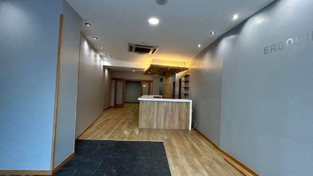 Erhverv til salg i Palencia by - € 300.000 (Ref: 9115791)