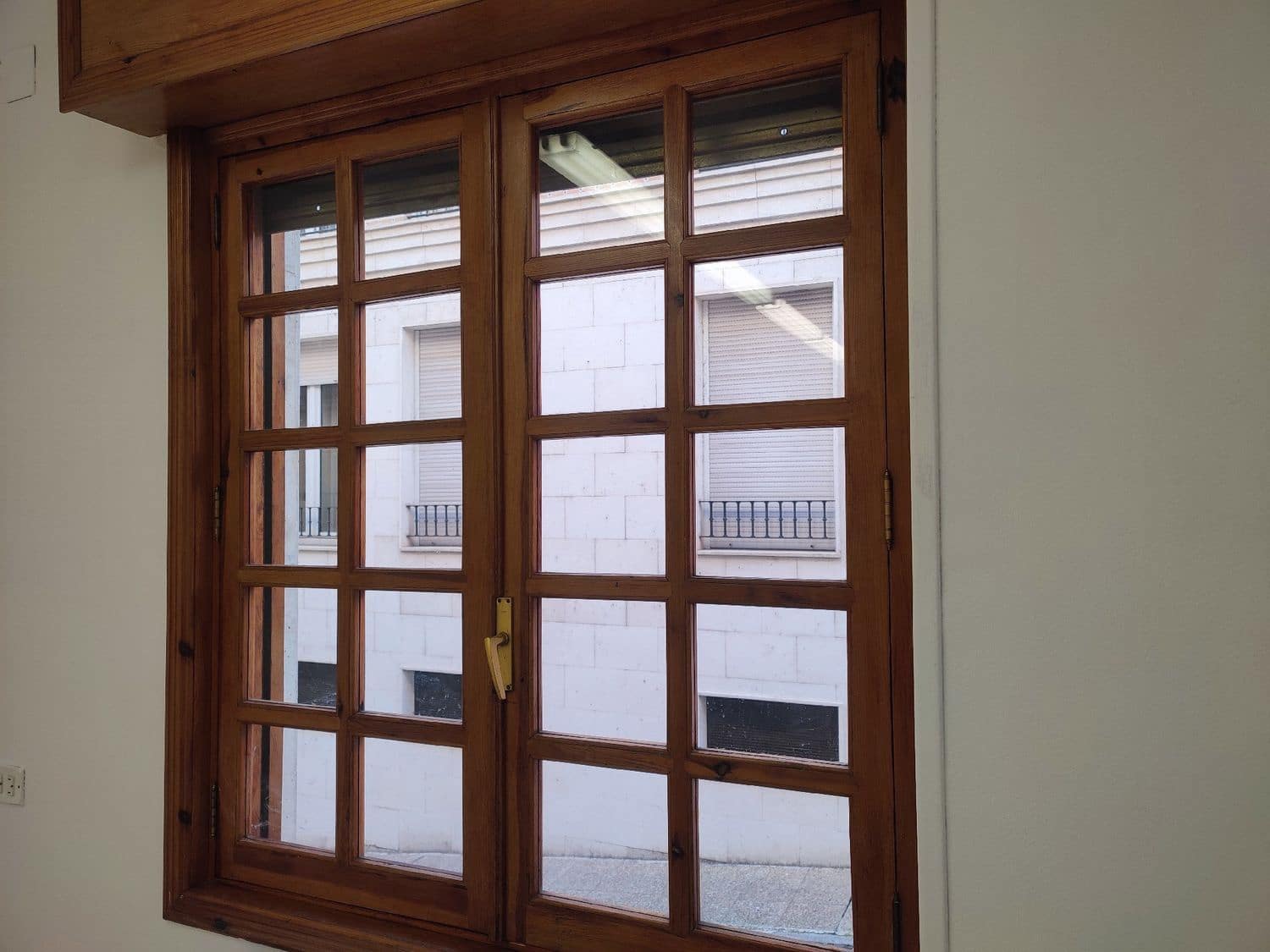 Erhverv til leje i Palencia by - € 525 (Ref: 9115794)