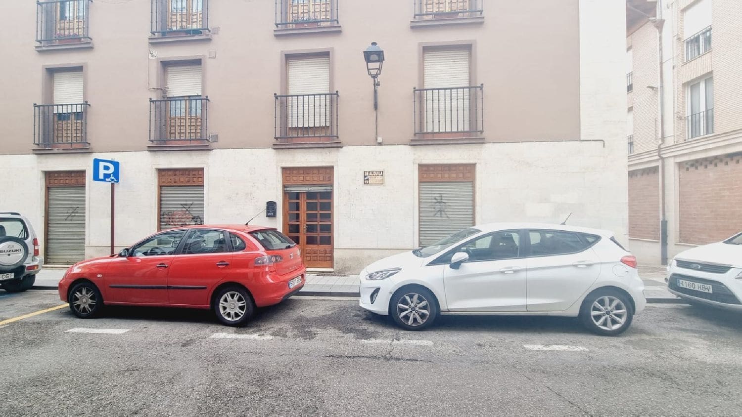 Erhverv til leje i Palencia by - € 525 (Ref: 9115794)