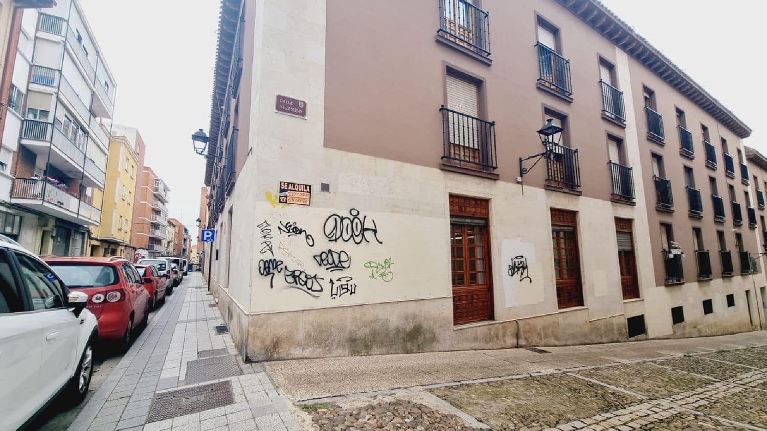 Erhverv til leje i Palencia by - € 525 (Ref: 9115794)