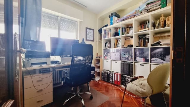 Lejlighed til salg i Palencia by - € 280.000 (Ref: 9115797)