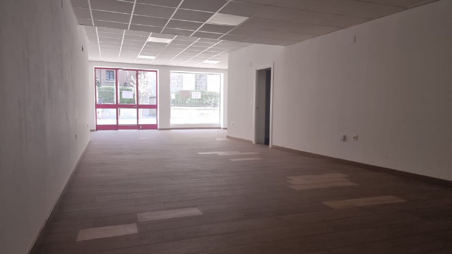 Empresa para arrendar em Palencia / Palenca cidade - 800 € (Ref: 9115802)