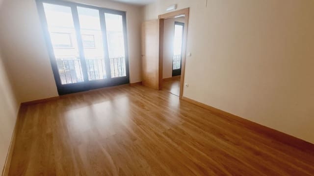 Office for rent in Palencia city - € 320 (Ref: 9115803)