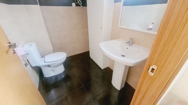 Office for rent in Palencia city - € 320 (Ref: 9115803)