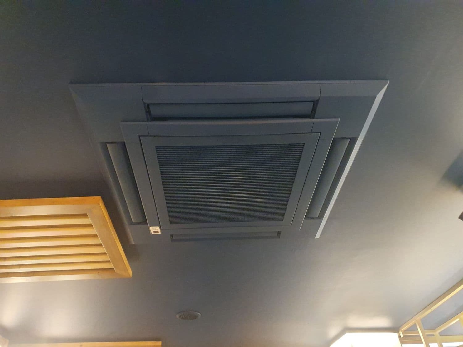 Commercieel te koop in Palencia stad - € 295.000 (Ref: 9115804)