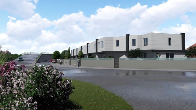 4 bedroom Townhouse for sale in Palencia city with garage - € 214,150 (Ref: 9115805)