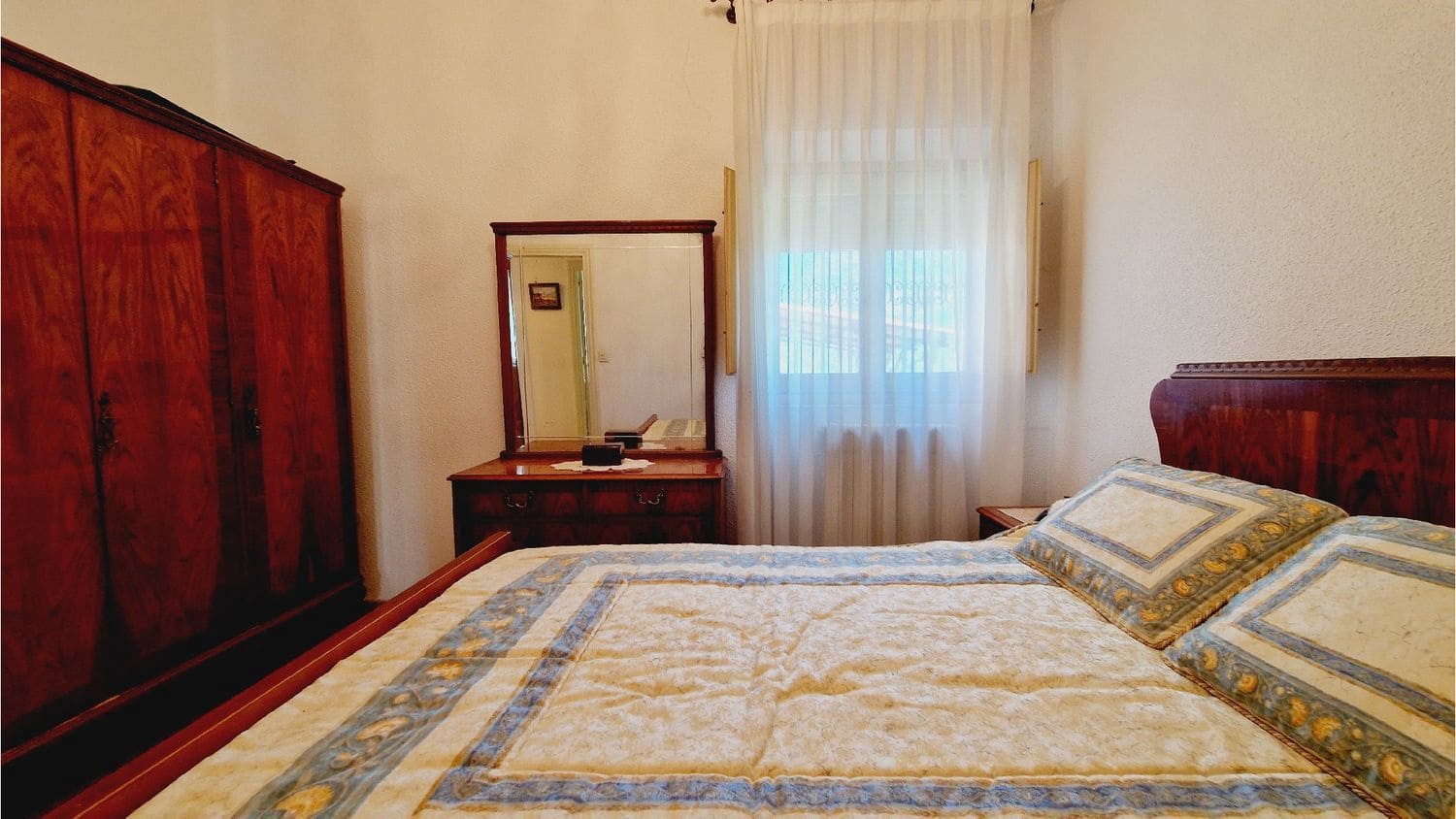 Villa for sale in Palencia city - € 226,000 (Ref: 9115817)