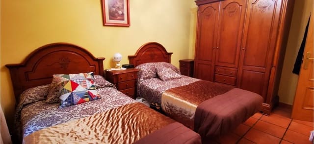 3 bedroom Bungalow for sale in Grijota - € 330,000 (Ref: 9115828)