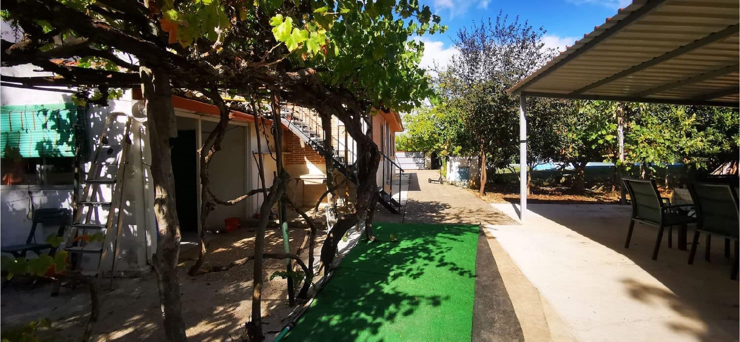 3 bedroom Bungalow for sale in Grijota - € 330,000 (Ref: 9115828)