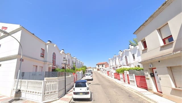 3 soverom Villa til salgs i Palencia by - € 195 000 (Ref: 9115829)