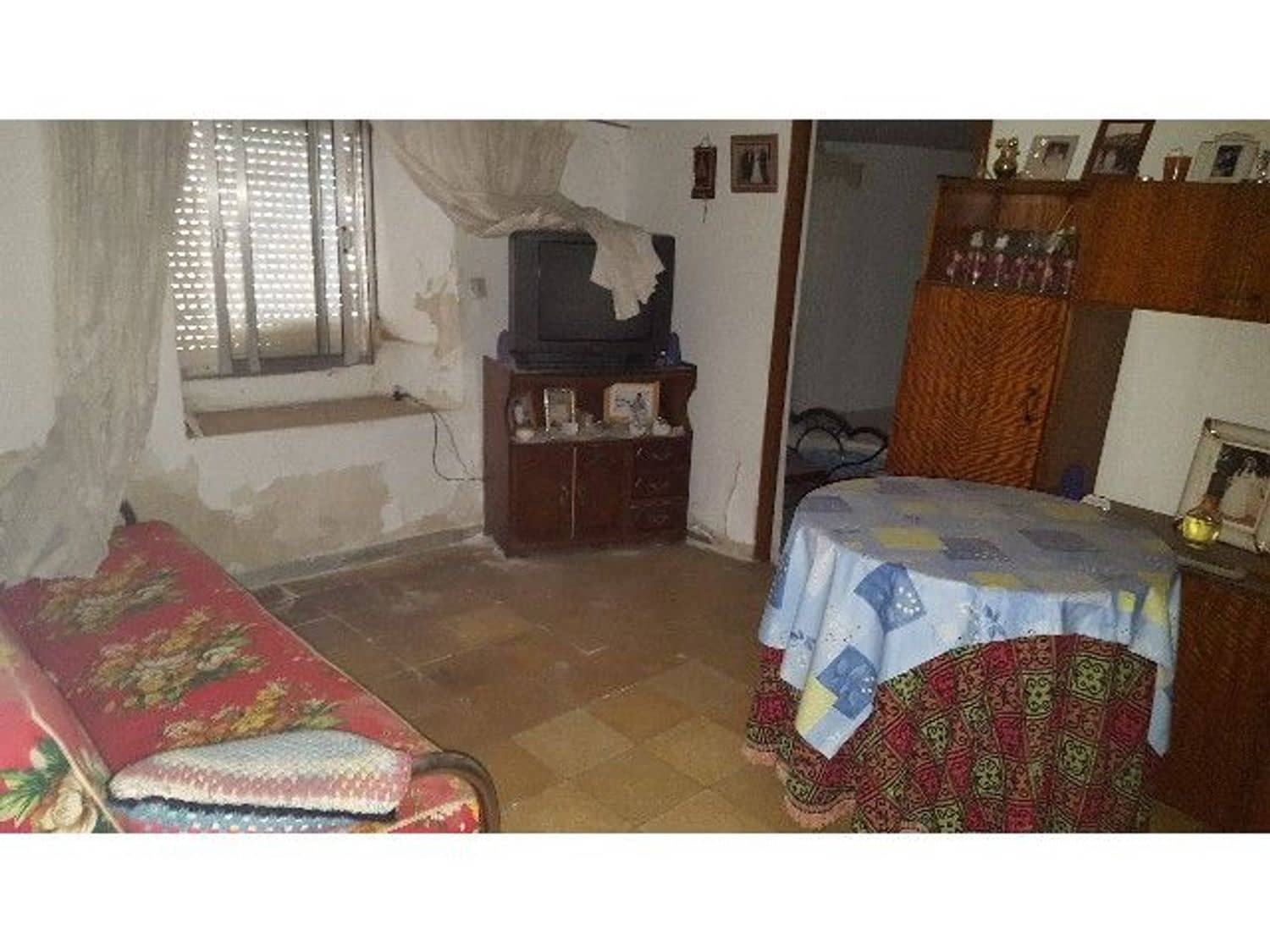 Byhus til salg i Duenas - € 60.000 (Ref: 9226158)