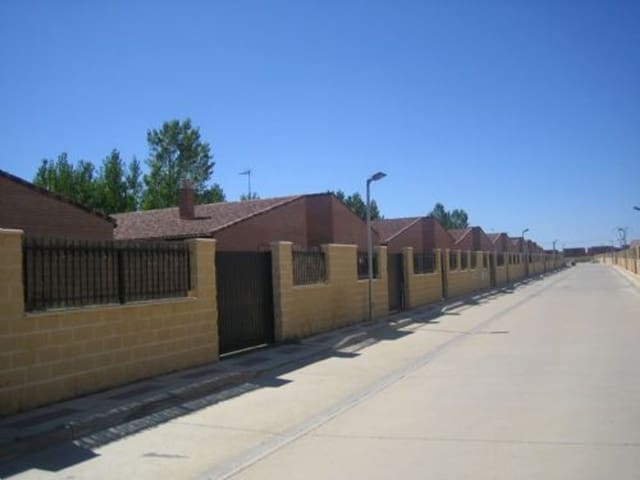 Undeveloped Land for sale in Palencia city - € 37,000 (Ref: 9254614)