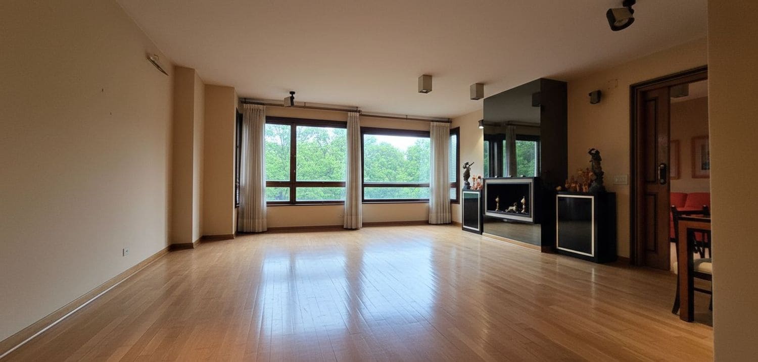 4 sypialnia Apartament na sprzedaż w Miasto Palencia z garażem - 449 000 € (Ref: 9844774)