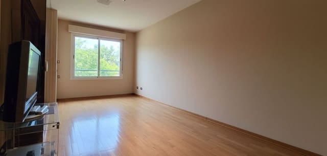 4 sypialnia Apartament na sprzedaż w Miasto Palencia z garażem - 449 000 € (Ref: 9844774)