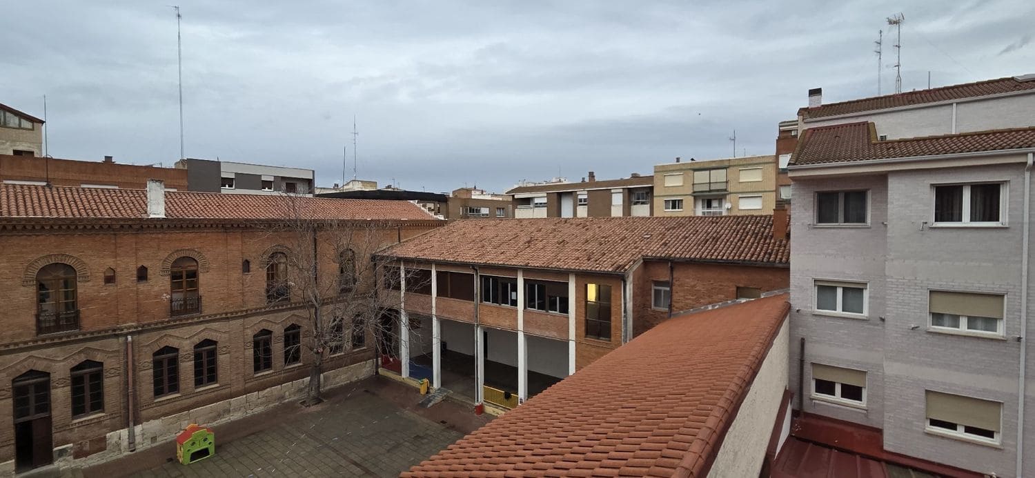 4 sypialnia Apartament na sprzedaż w Miasto Palencia z garażem - 449 000 € (Ref: 9844774)