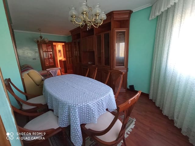 Dom na sprzedaż w Miasto Palencia - 195 000 € (Ref: 9860685)