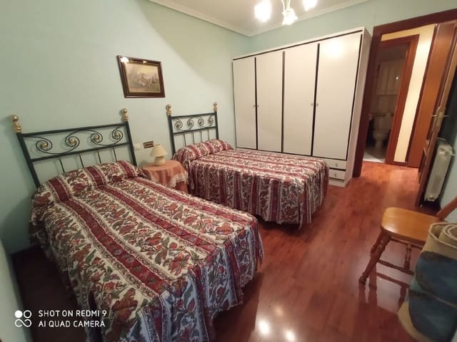 Dom na sprzedaż w Miasto Palencia - 195 000 € (Ref: 9860685)